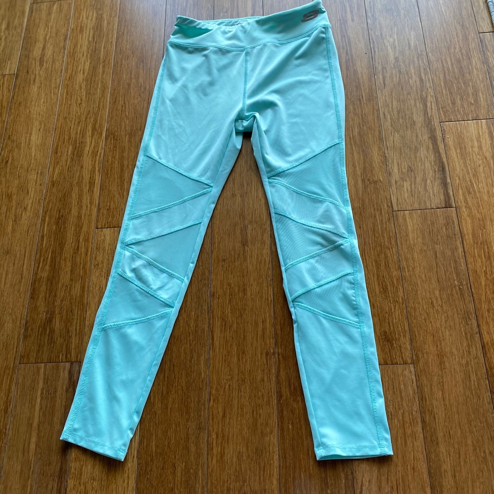 Sketchers sport leggings